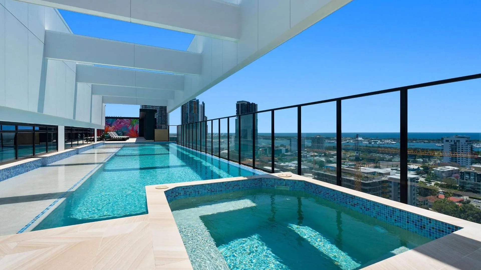 Tryp By Wyndham Southport Gold Coast Hotel Apartments