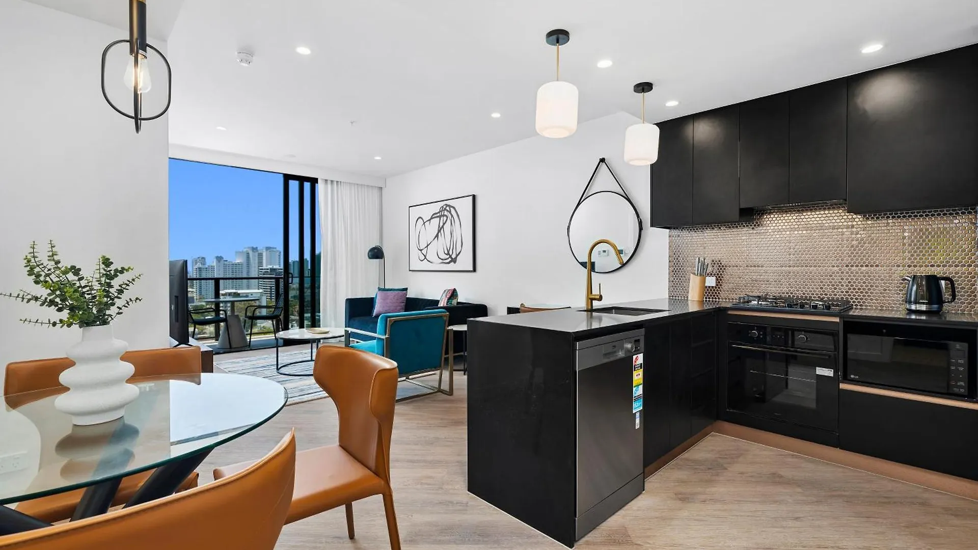 Tryp By Wyndham Southport Gold Coast Hotel Apartments